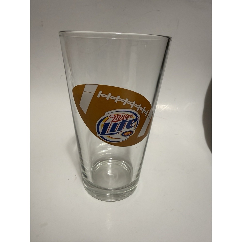 Miller Lite Football Logo Beer Glass For  Man Cave Bar‎ Pub Decor
